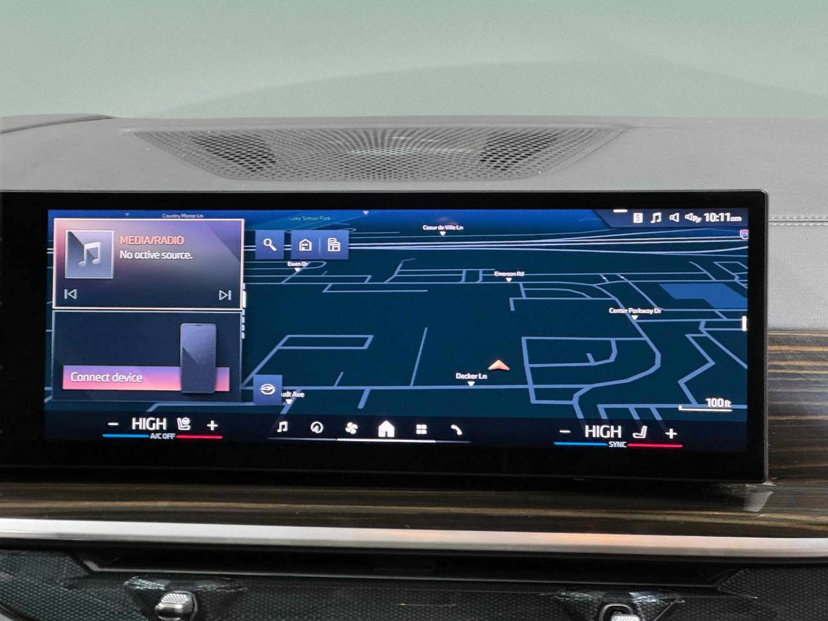 Used 2025 BMW X7 xDrive40i image 17