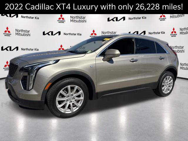 Used 2022 Cadillac XT4 Luxury w/ Cold Weather Package AWD/4WD image 2