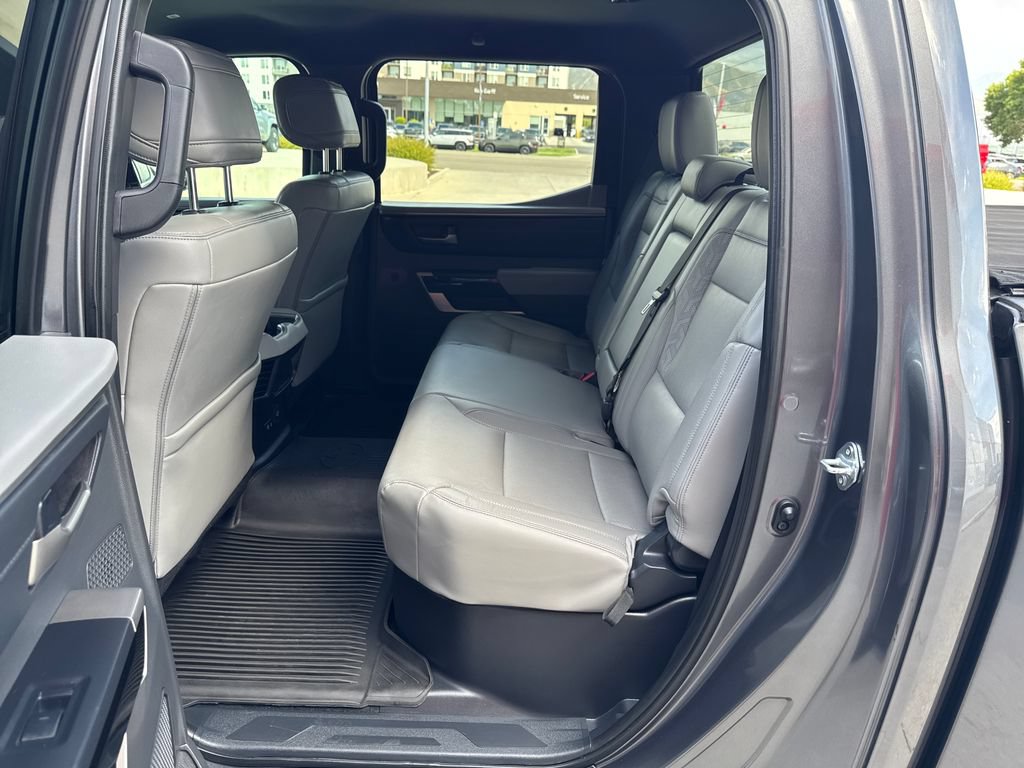 Used 2025 Toyota Tundra Limited AWD/4WD image 24