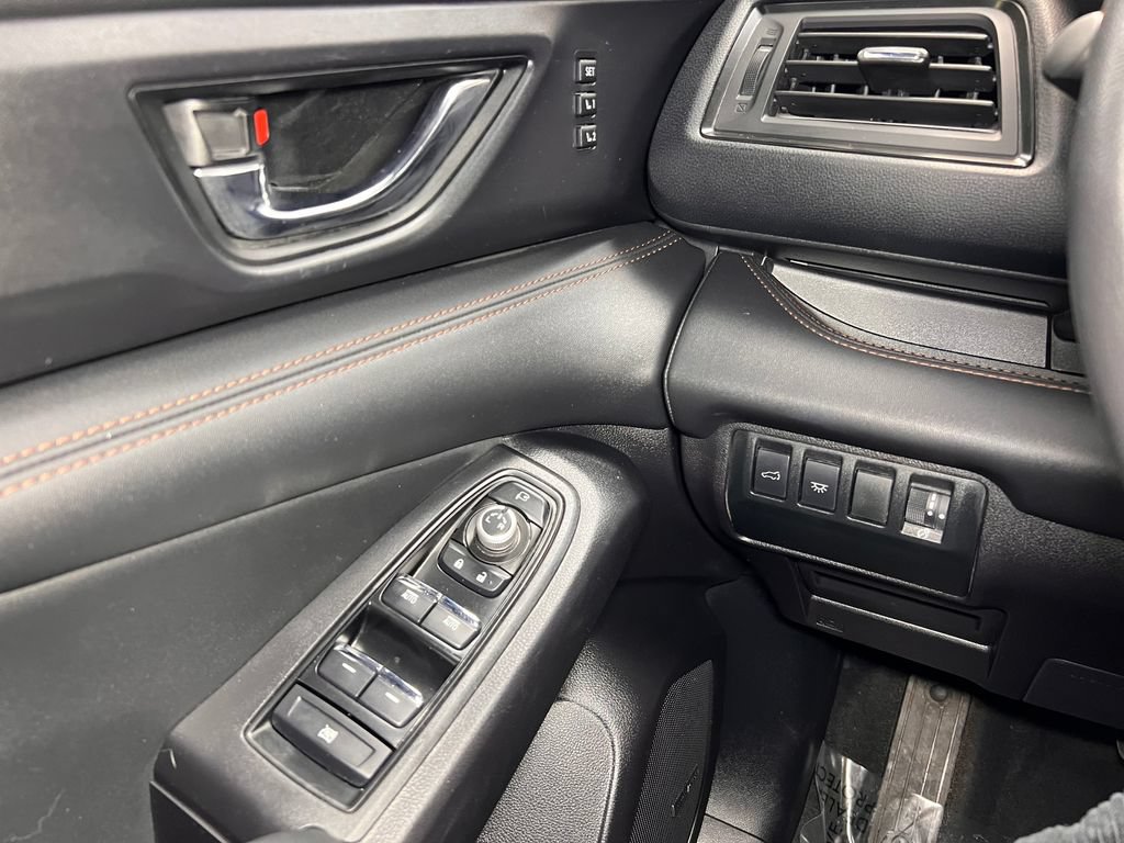 Used 2025 Subaru Ascent Bronze Edition AWD/4WD image 17