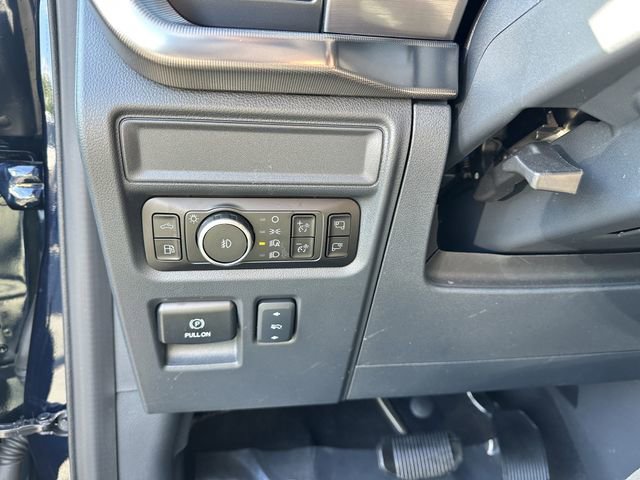 Certified 2025 Ford F150 Lariat w/ Equipment Group 501A Mid image 29