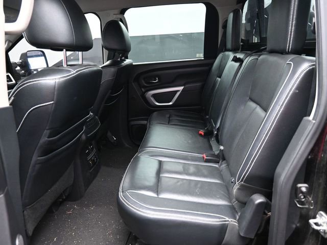 Used 2016 Nissan Titan PRO-4X w/ Pro-4x Convenience Package AWD/4WD image 32
