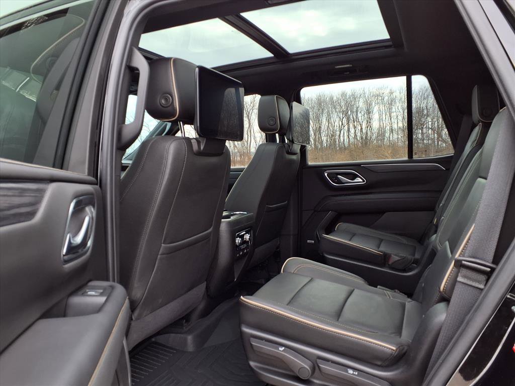 Used 2021 GMC Yukon SLT w/ SLT Premium Package image 29