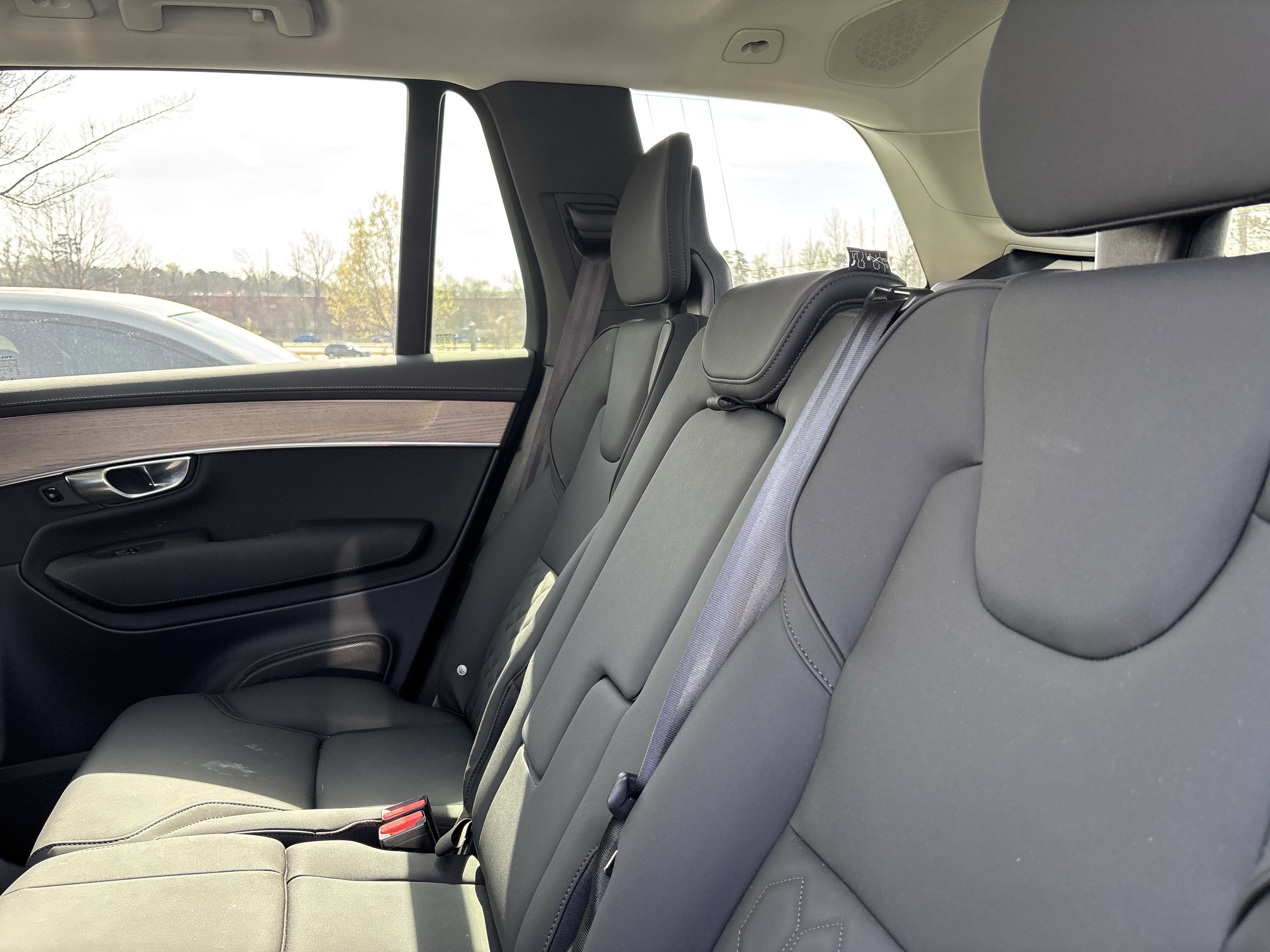 Used 2025 Volvo XC90 B6 Plus w/ Protection Package Premier image 34