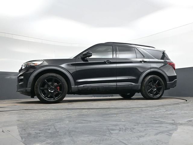 Used 2020 Ford Explorer ST w/ Premium Technology Package image 34