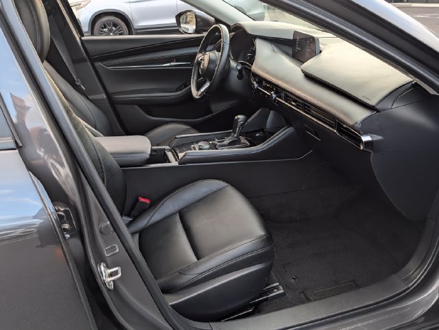 Used 2025 MAZDA MAZDA3 s FWD image 9