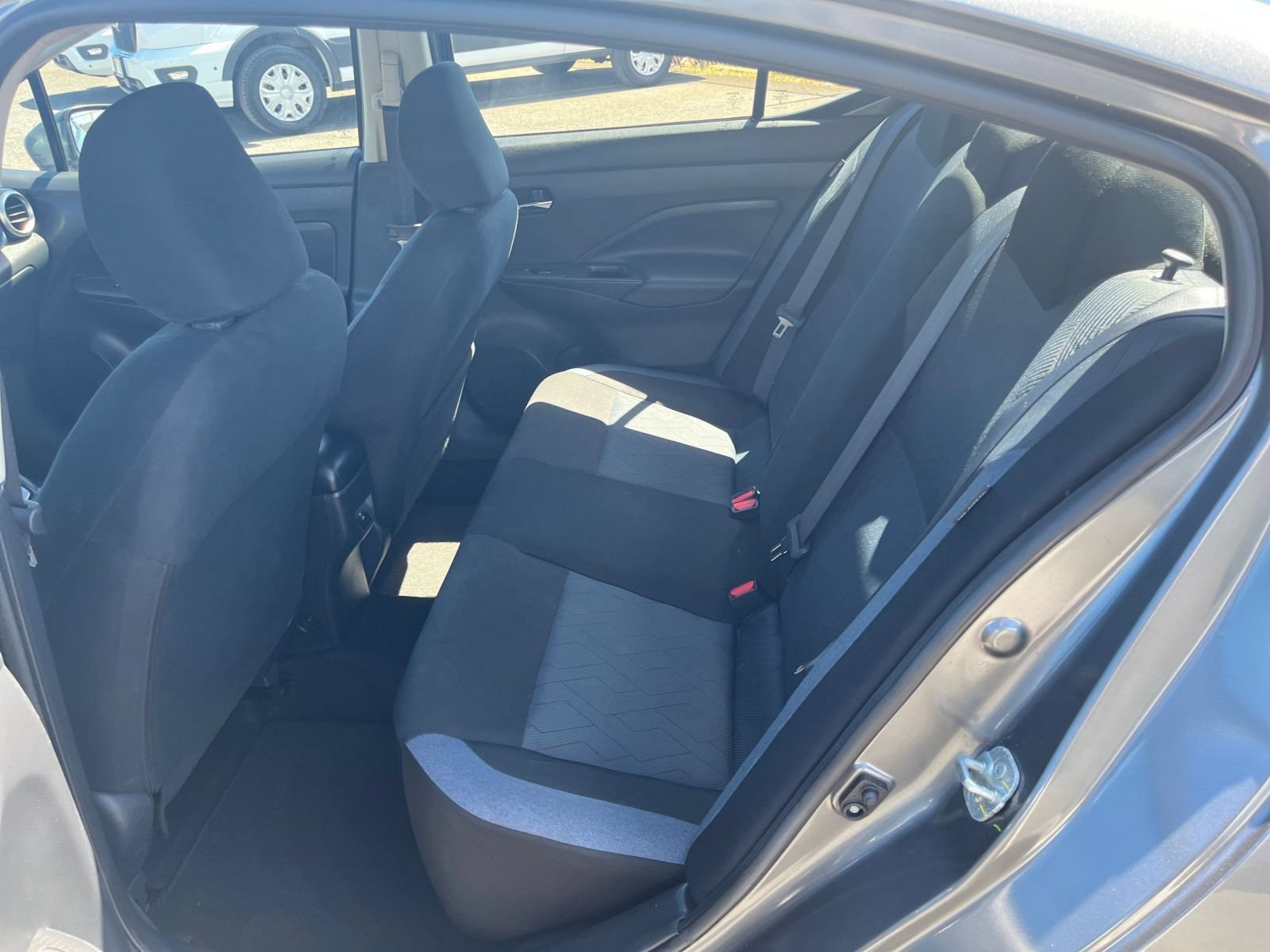 Used 2025 Nissan Versa SV FWD image 21