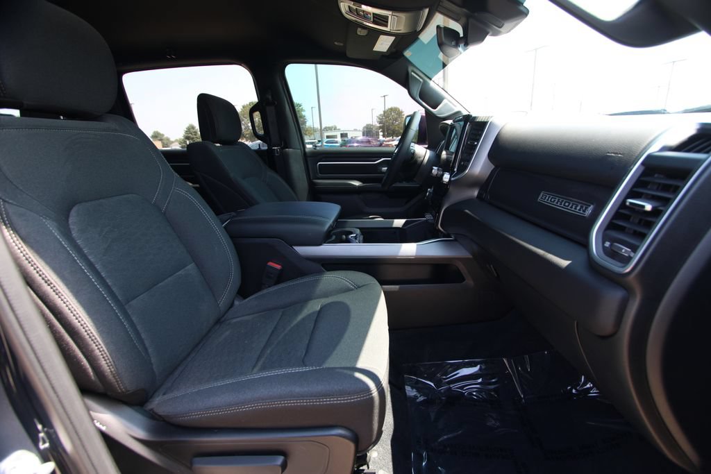 Used 2025 RAM 1500 Big Horn AWD/4WD image 8