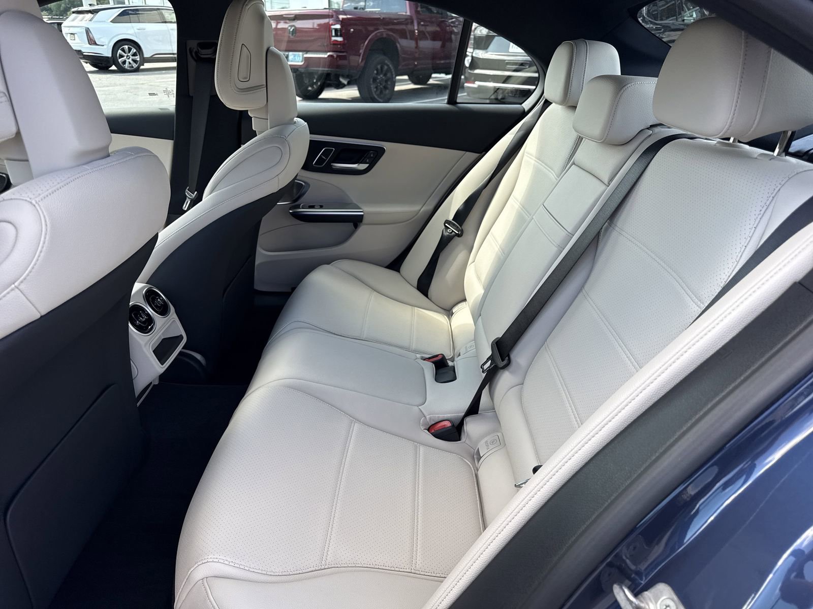 New 2025 Mercedes-Benz C 300 Sedan image 13