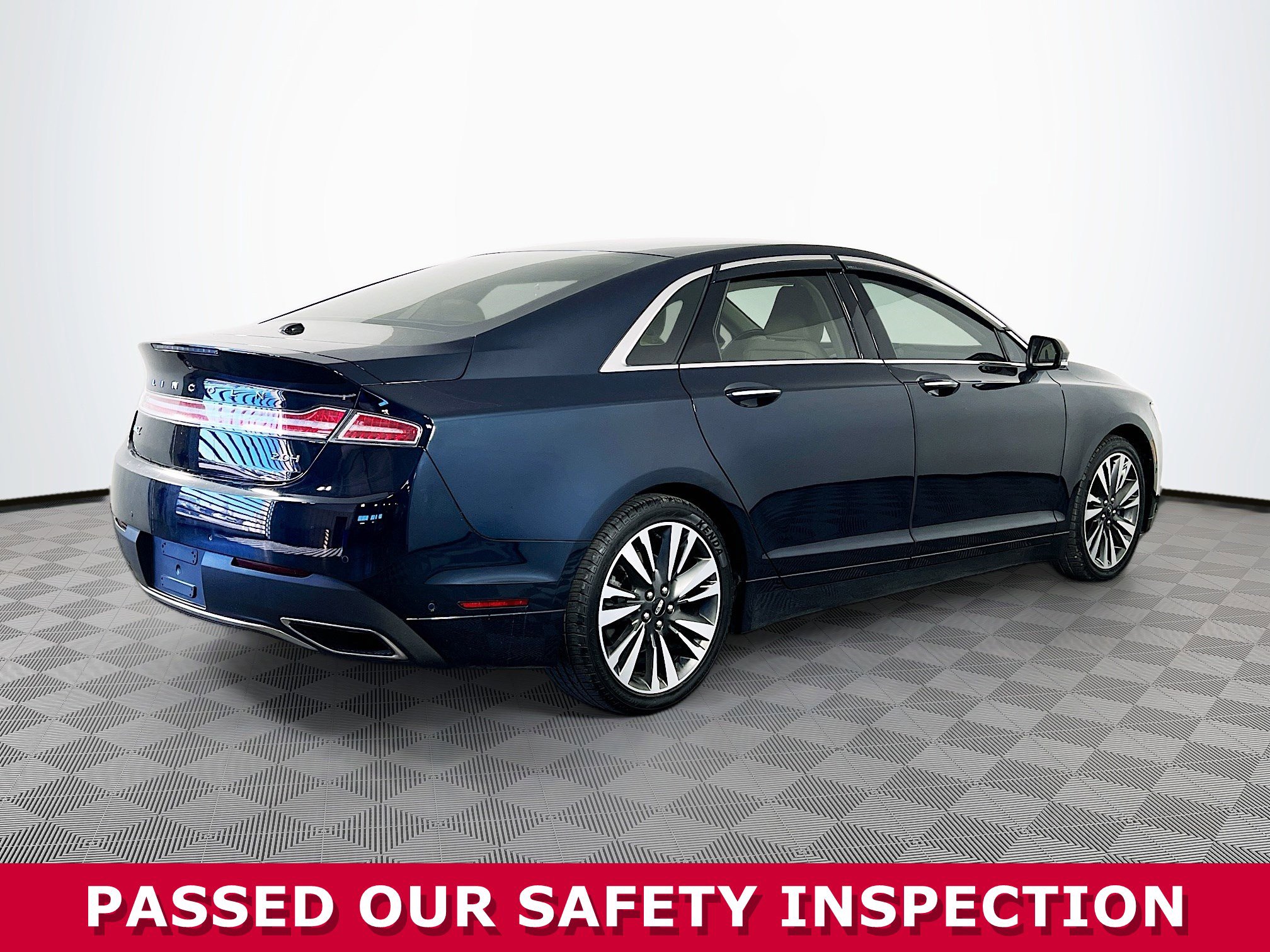 Used 2020 Lincoln MKZ Reserve w/ Elements Package image 32