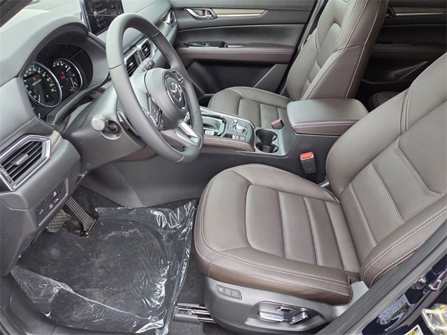 New 2025 MAZDA CX-5 Signature image 6