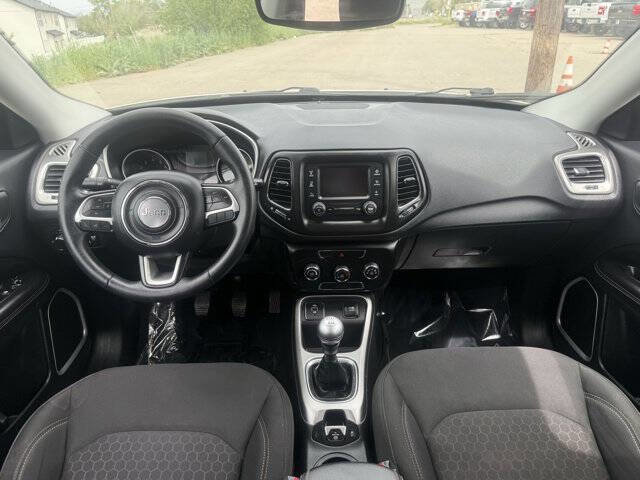 Used 2017 Jeep Compass Sport FWD image 9