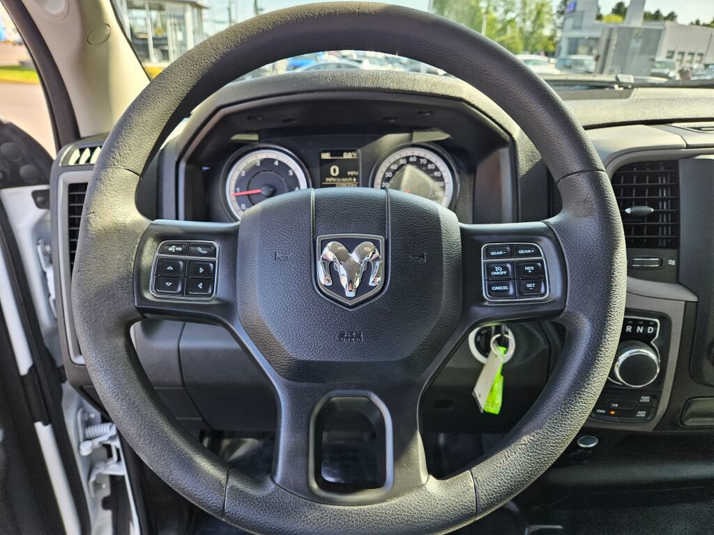 Used 2022 RAM 1500 Tradesman w/ Power & Remote Entry Group AWD/4WD image 19