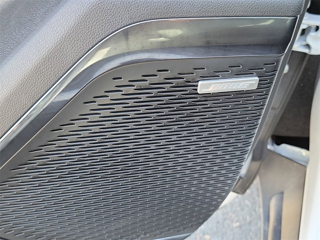 Used 2025 GMC Acadia AT4 image 23