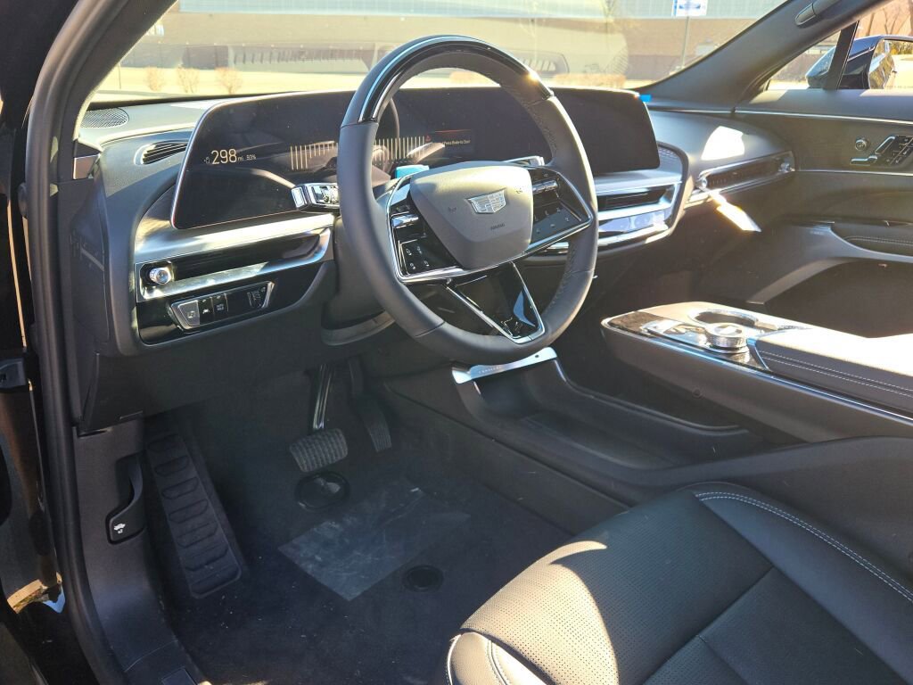 New 2026 Cadillac Lyriq Premium Luxury image 23