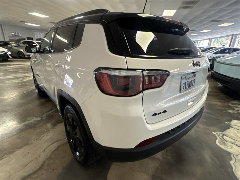 Used 2019 Jeep Compass Latitude AWD/4WD image 5