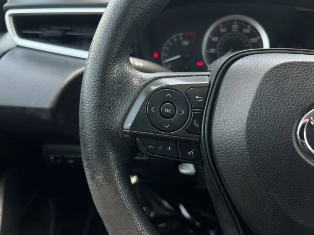 Used 2020 Toyota Corolla LE FWD image 21