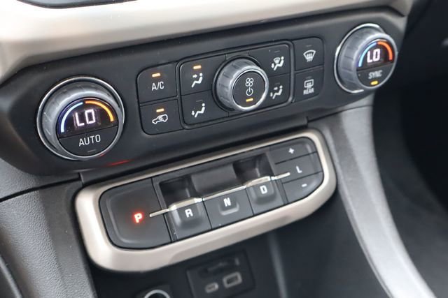 Used 2023 GMC Acadia Denali FWD image 27