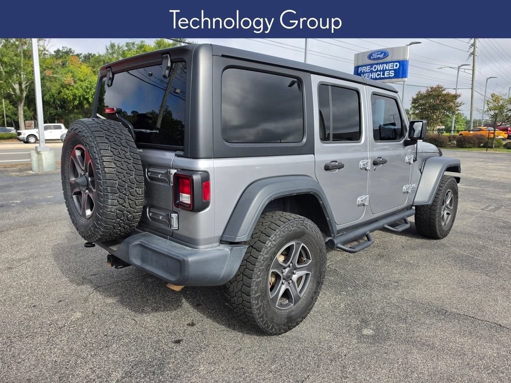 Used 2018 Jeep Wrangler Unlimited Sport S AWD/4WD image 3