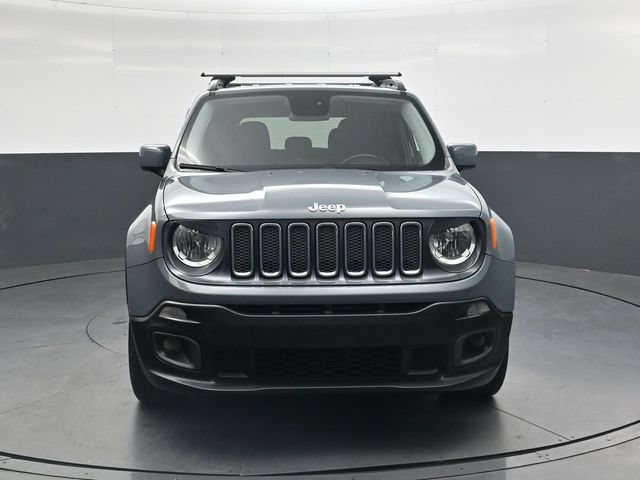 Used 2016 Jeep Renegade Latitude FWD image 10