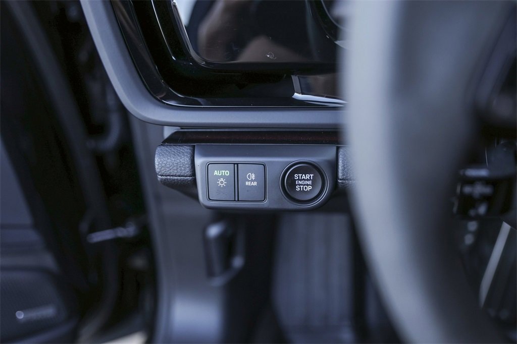 Certified 2025 Porsche Panamera GTS image 22