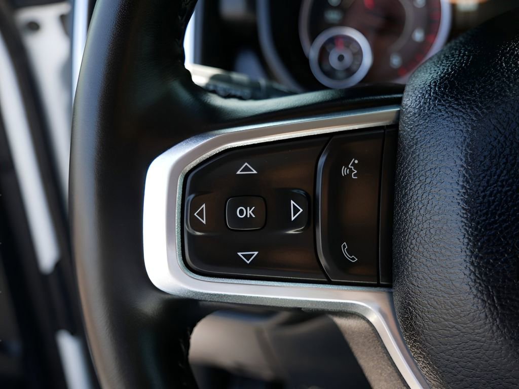 Used 2024 RAM 2500 Laramie AWD/4WD image 18