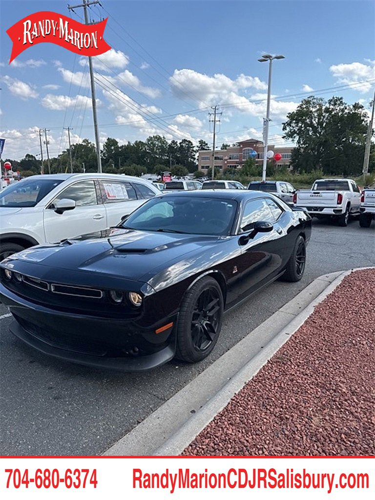 Used 2016 Dodge Challenger R/T Scat Pack w/ Leather Interior Group