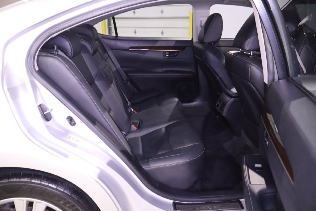 Used 2013 Lexus ES 350 w/ Premium Pkg FWD image 34
