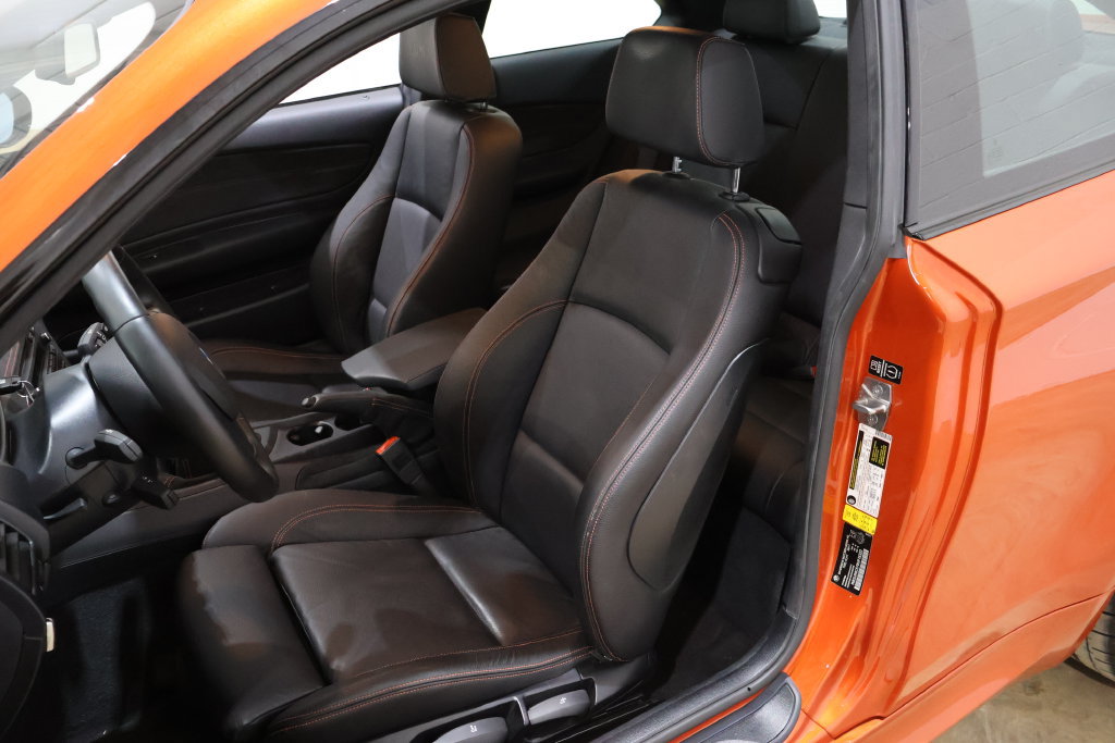Used 2011 BMW 1 Series M RWD image 24