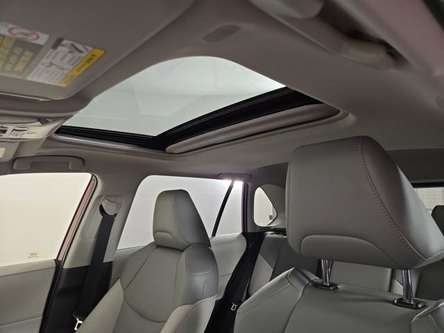 Used 2025 Toyota RAV4 XLE Premium w/ Weather Package image 32