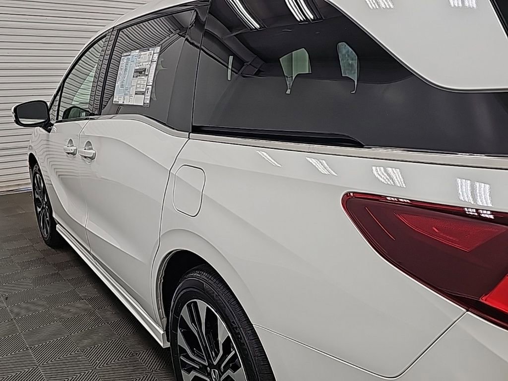New 2026 Honda Odyssey Elite image 6