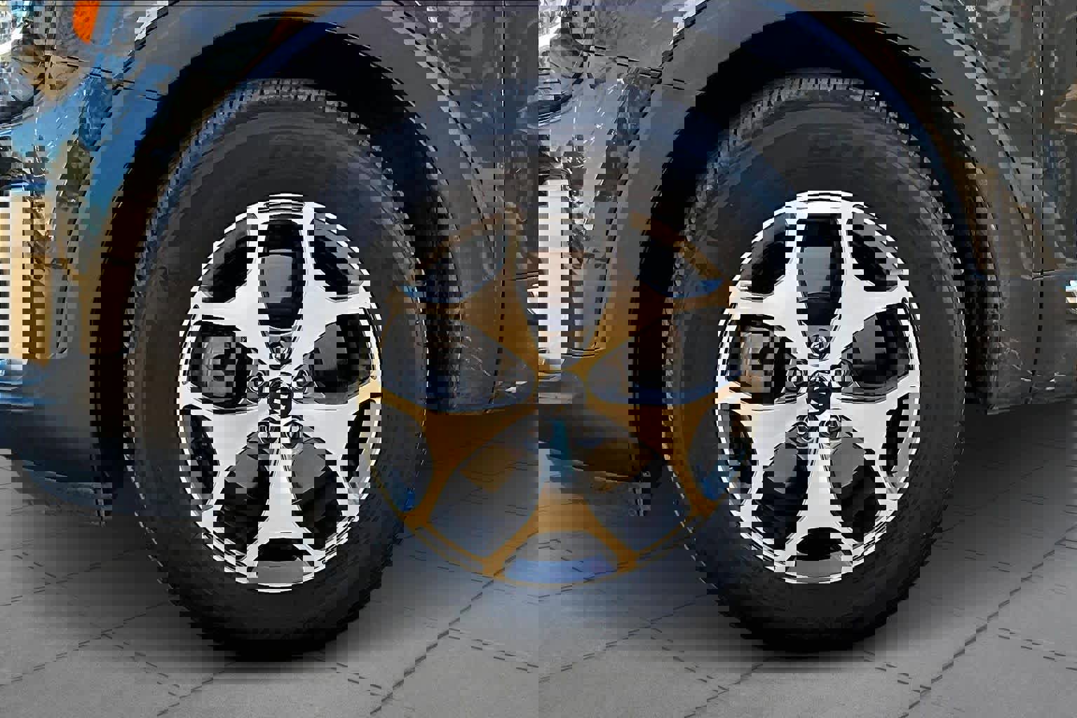 Used 2020 Kia Telluride EX image 10