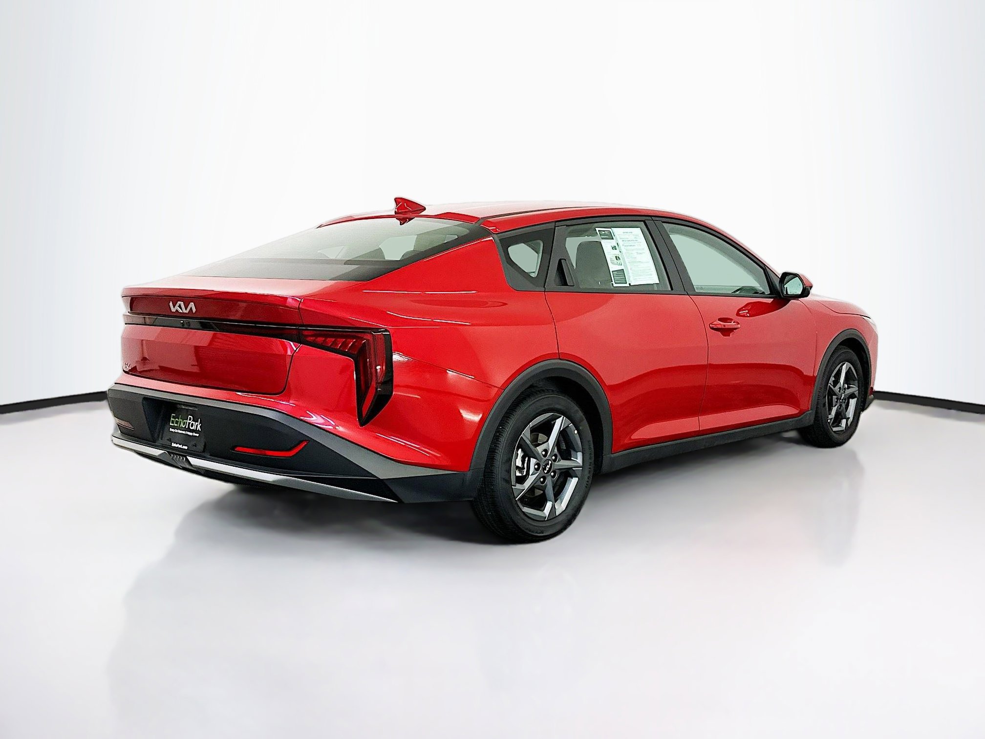 Used 2025 Kia K4 LXS image 9