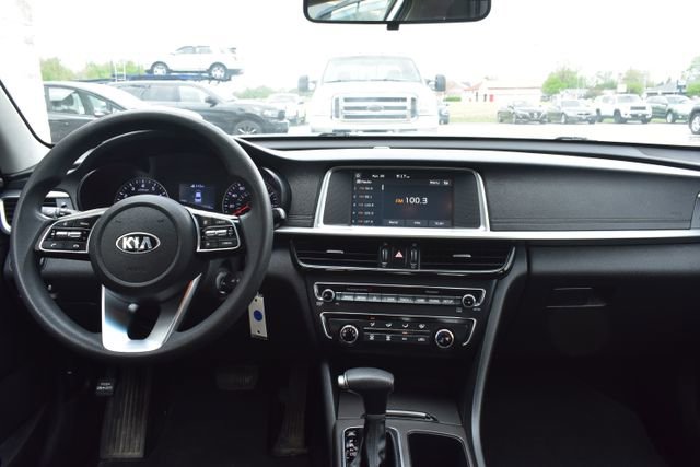 Used 2019 Kia Optima LX FWD image 30