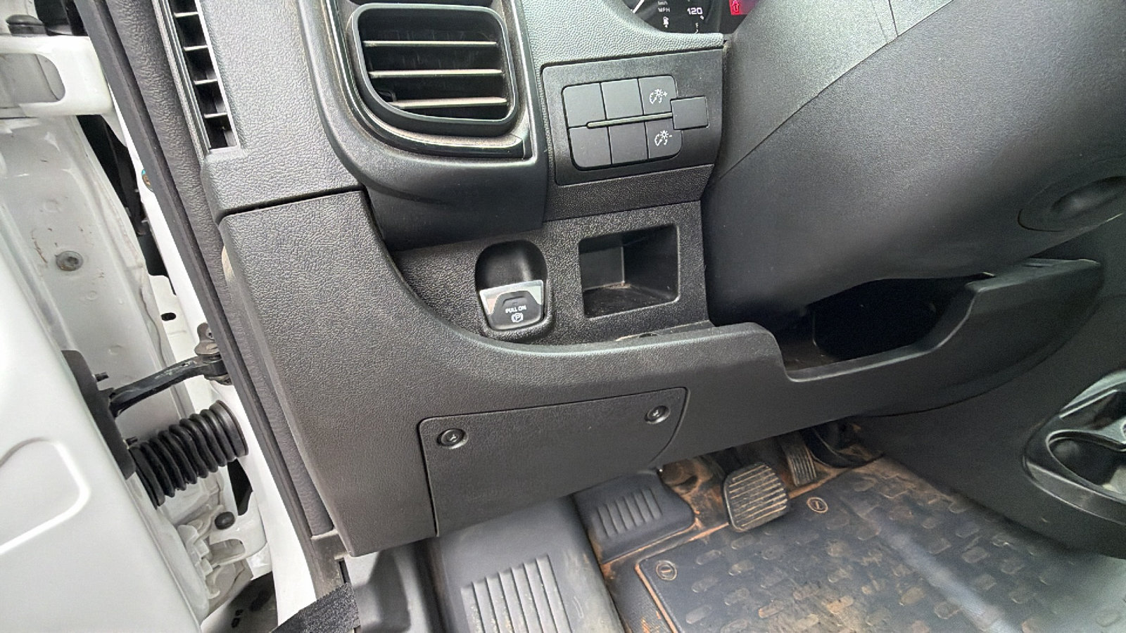 Used 2025 RAM ProMaster 2500 FWD image 15
