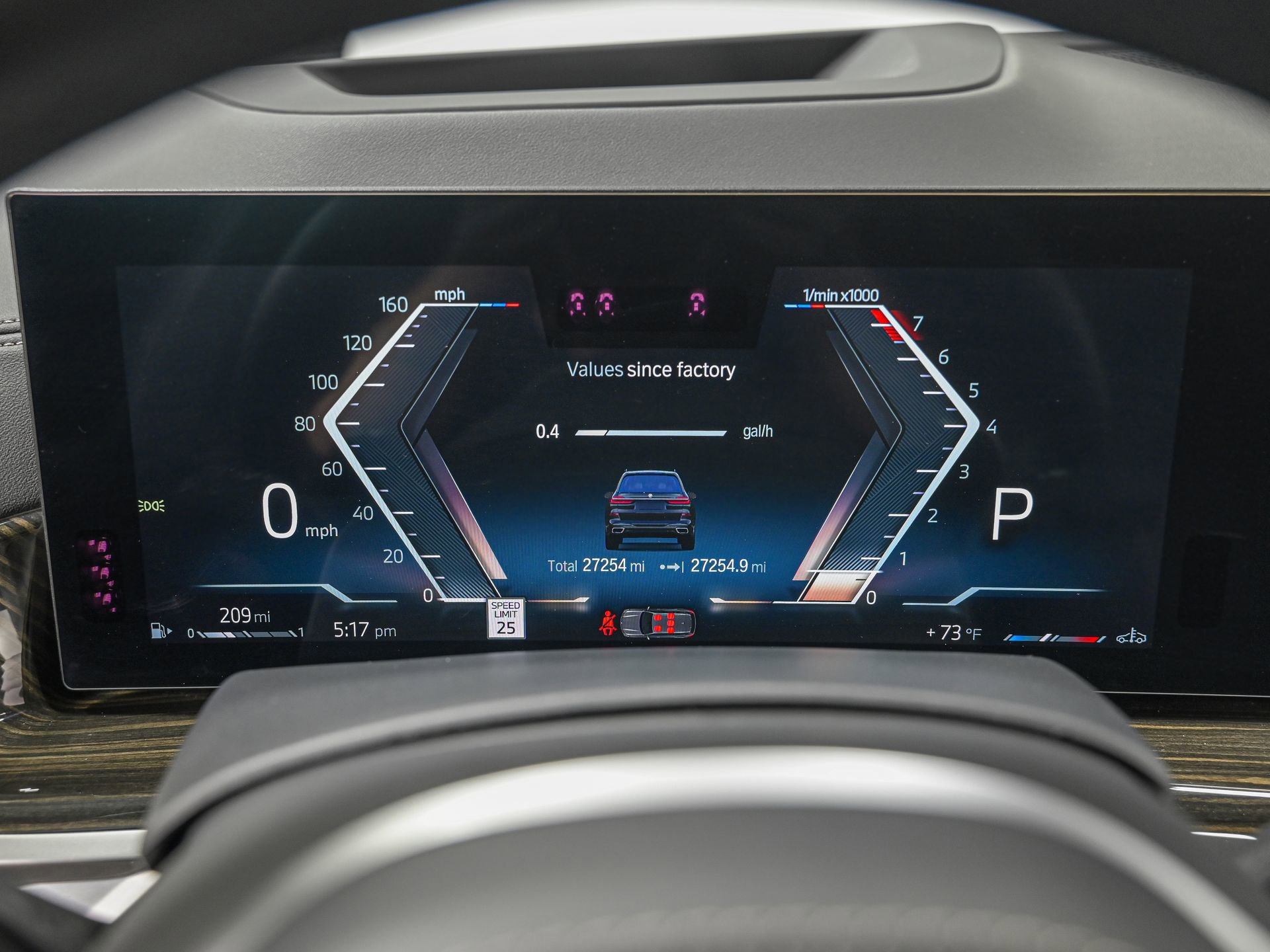 Used 2023 BMW X7 xDrive40i w/ Executive Package image 21