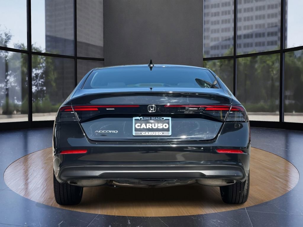 Used 2023 Honda Accord EX image 5