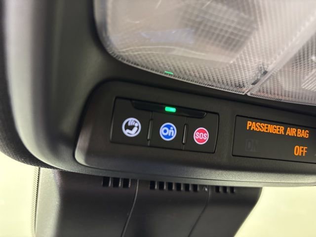 Used 2024 Chevrolet Colorado Z71 w/ Z71 Convenience Package 2 image 38