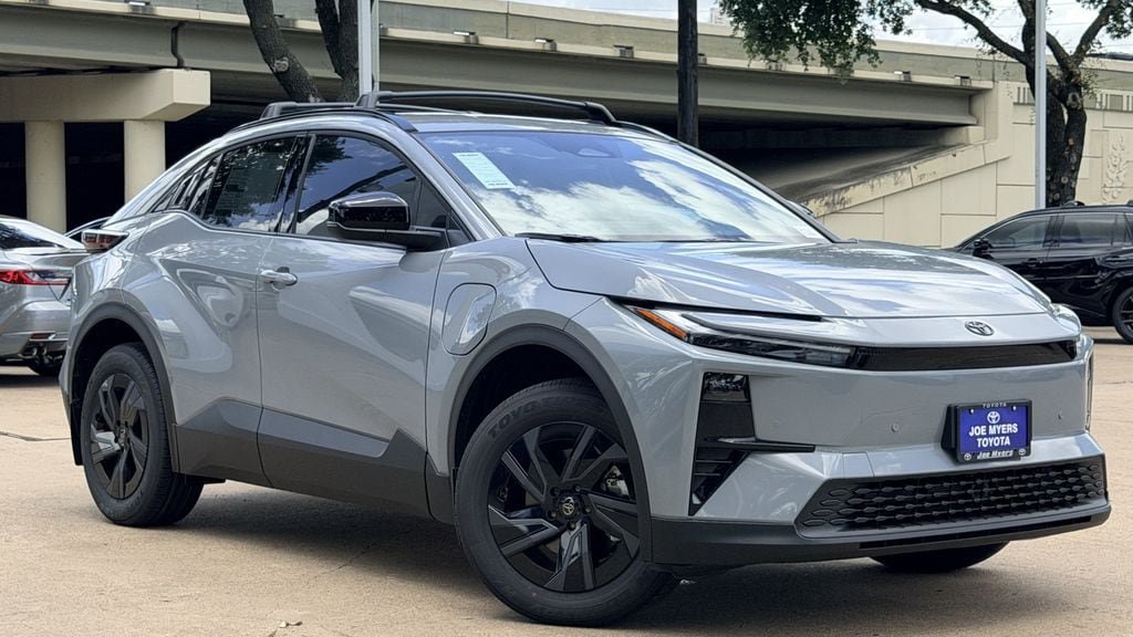 New 2026 Toyota C-HR AWD/4WD image 2