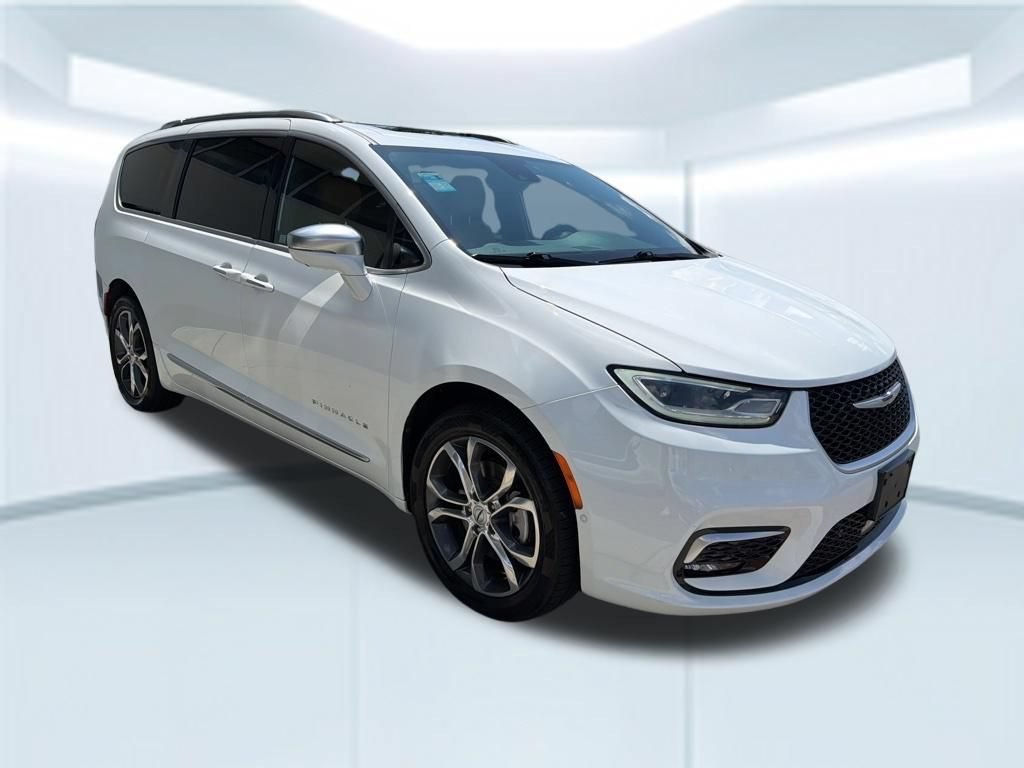Used 2021 Chrysler Pacifica Pinnacle AWD/4WD image 9