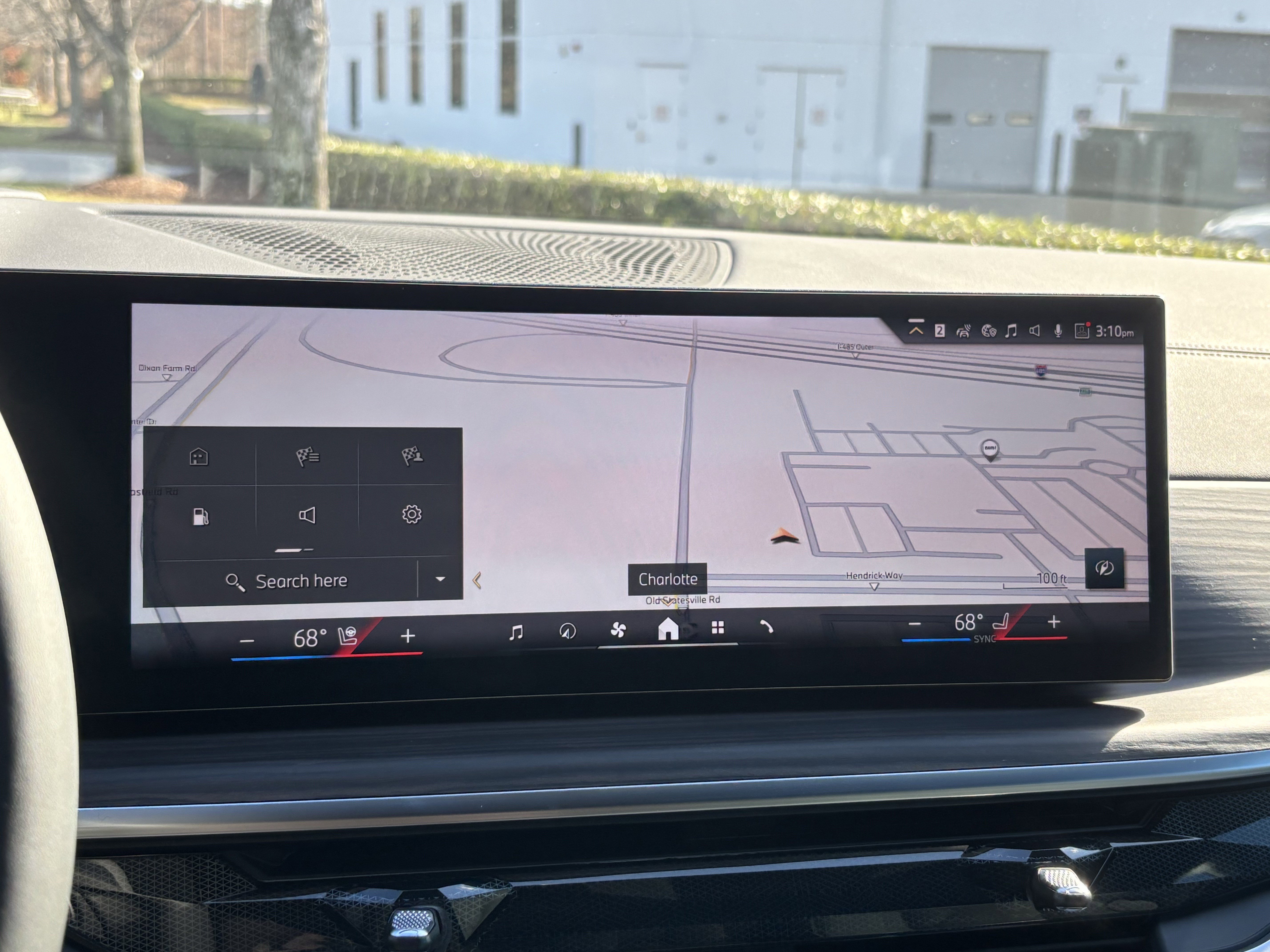 Used 2026 BMW X5 xDrive50e w/ M Sport Package image 24