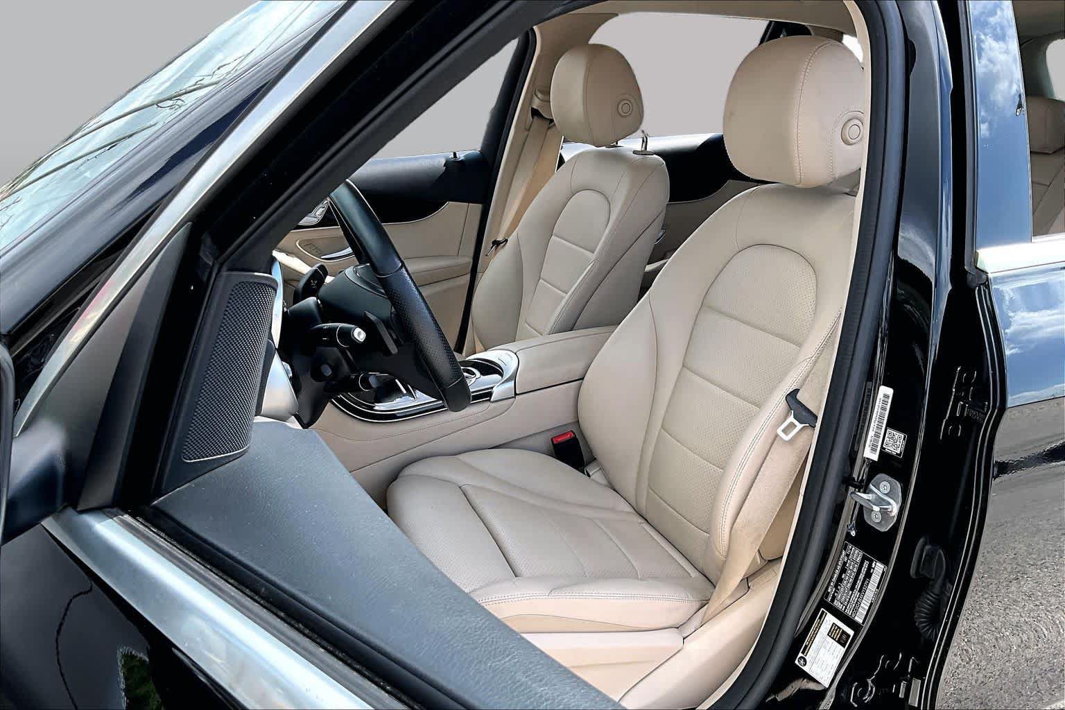 Used 2019 Mercedes-Benz GLC 300 image 8