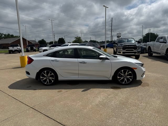 Used 2019 Honda Civic Touring image 8
