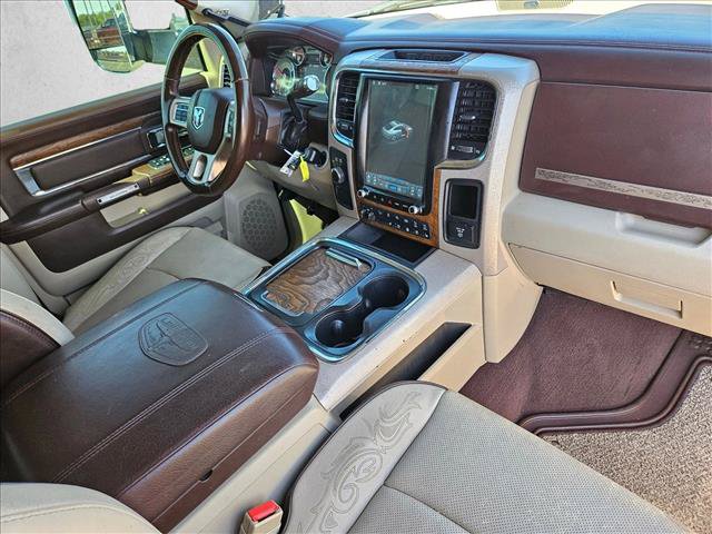 Used 2018 RAM 2500 Longhorn w/ Longhorn Southfork Package AWD/4WD image 25