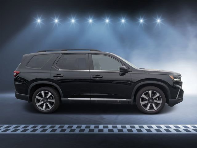 Used 2023 Honda Pilot Elite image 2