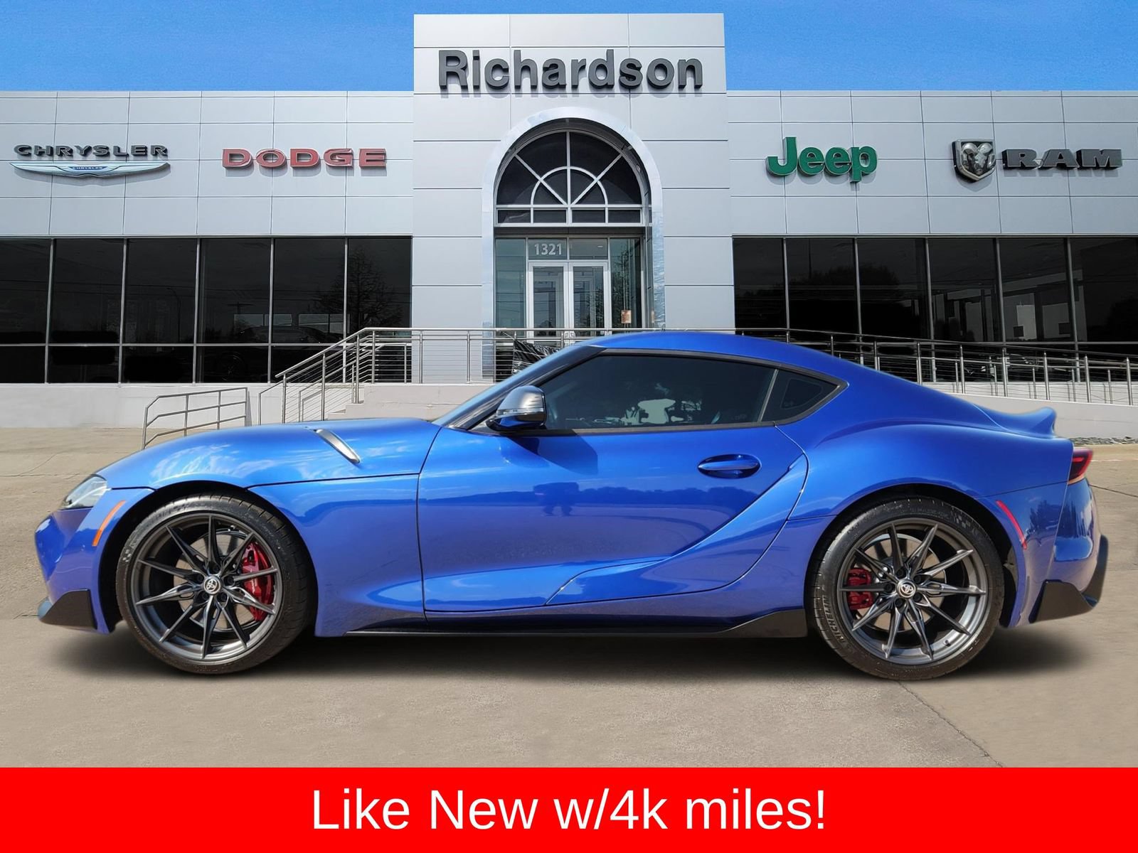 Used 2025 Toyota Supra RWD image 3
