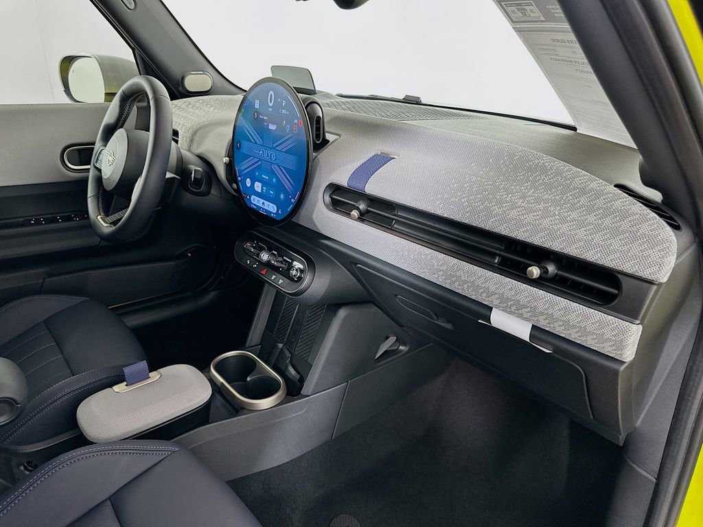 Certified 2025 MINI Cooper S image 28