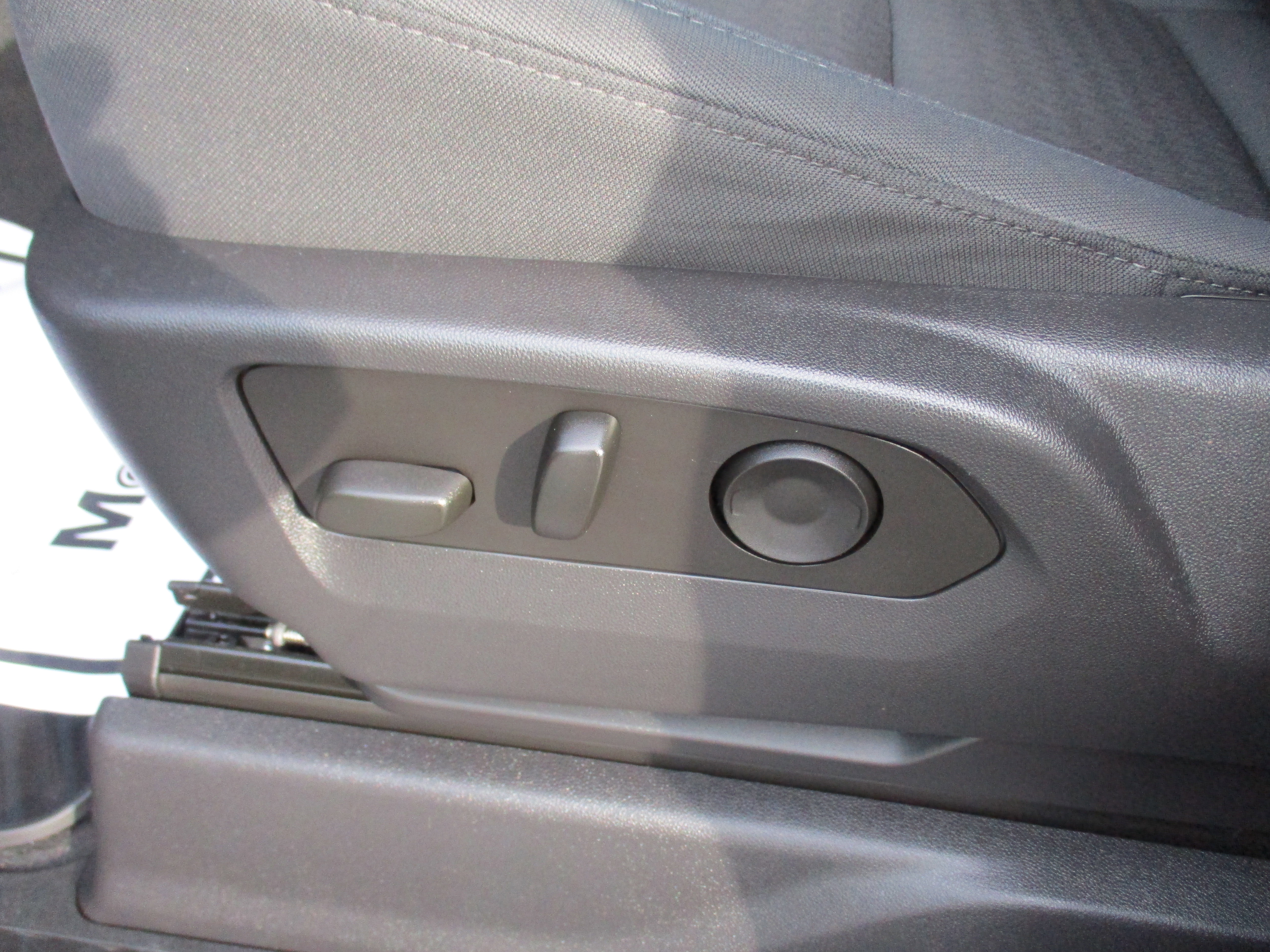 Used 2023 Chevrolet Silverado 1500 Custom w/ LPO, Dark Essentials Package image 15