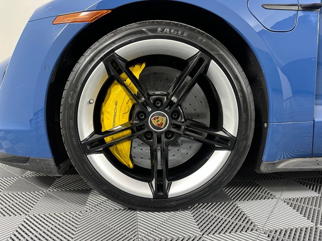 Certified 2024 Porsche Taycan Turbo S w/ Premium Package AWD/4WD image 15