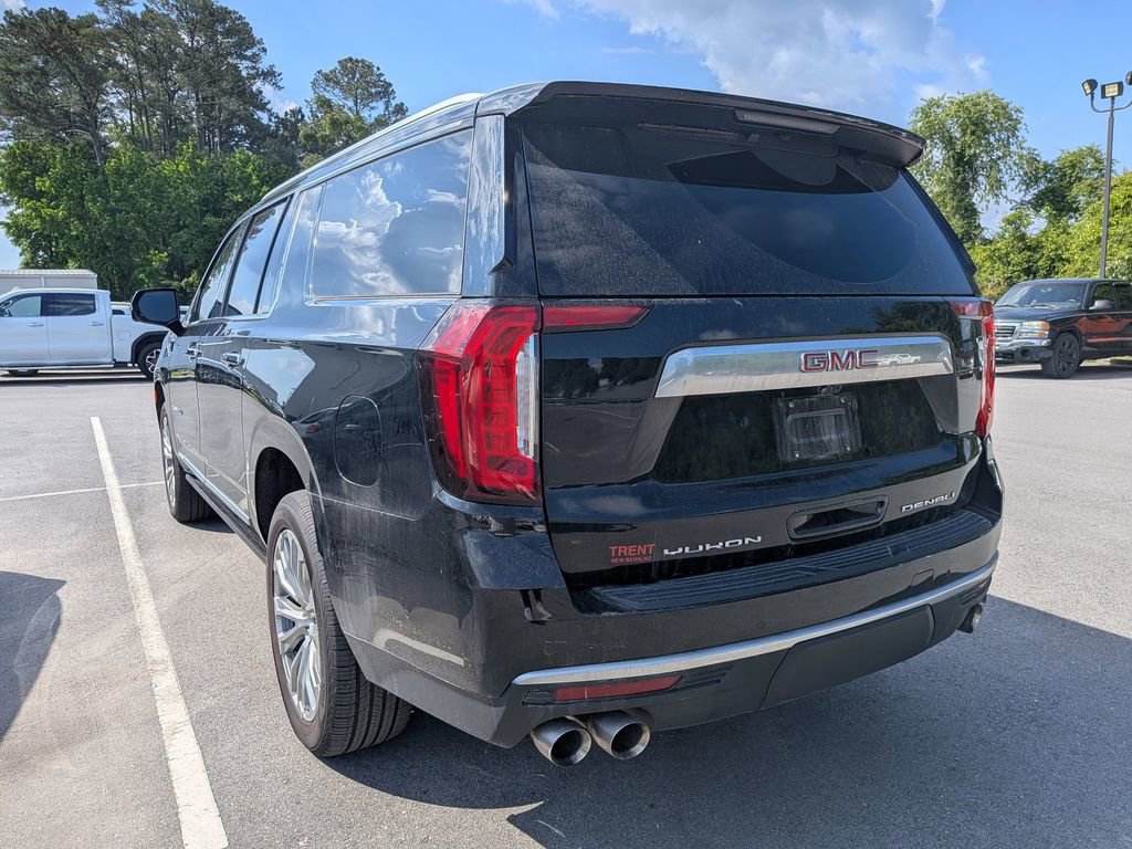 Used 2023 GMC Yukon XL Denali w/ Denali Reserve Package AWD/4WD image 5